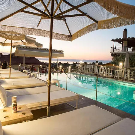 Anny's Residences & Hotel *