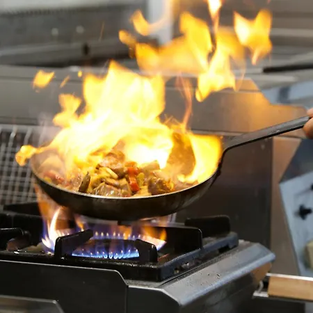 Anny's Residences & Hotel *