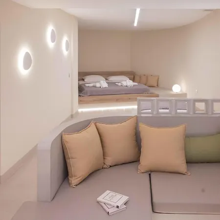 Ξενοδοχείο Anny's Residences & Σκάλα Καλλιράχης