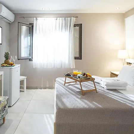 Anny Hotel *