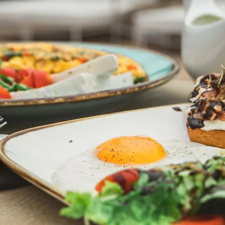 Ξενοδοχείο Anny's Residences & *