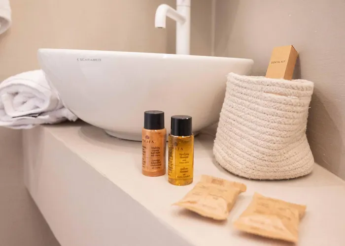 Ξενοδοχείο Anny's Residences & Σκάλα Καλλιράχης