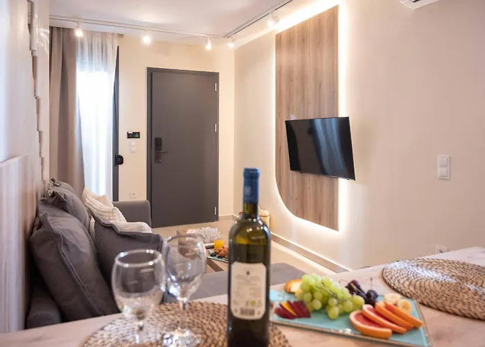 Ξενοδοχείο Anny's Residences & Σκάλα Καλλιράχης