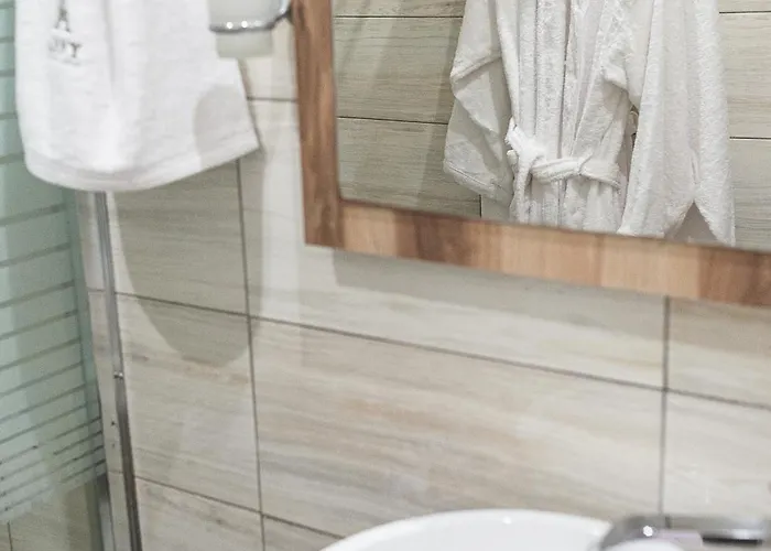 Ξενοδοχείο Anny's Residences & *