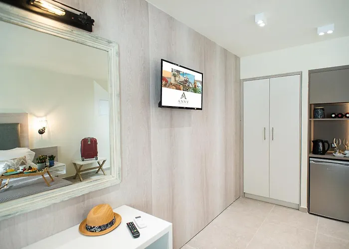 Anny's Residences & Ξενοδοχείο *